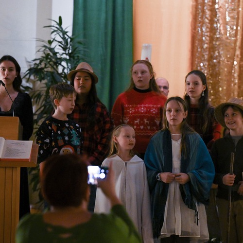 Mit den Augen der Kinder Weihnachten feiern in St. Severin