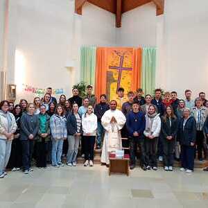 Kurz vor der Matura war für rund 40 junge Erwachsene in der Kirche St. Severin eine besondere Segensfeier abgehalten.. 