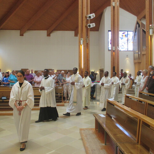 Pater Pius feiert sein 10-jähriges Priesterjubiläum