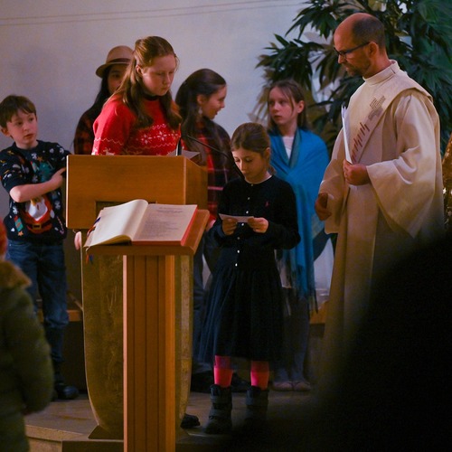 Mit den Augen der Kinder Weihnachten feiern in St. Severin