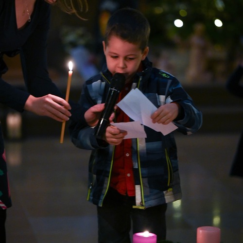 Mit den Augen der Kinder Weihnachten feiern in St. Severin