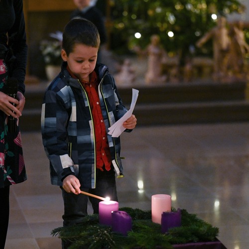 Mit den Augen der Kinder Weihnachten feiern in St. Severin