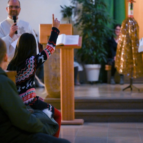 Mit den Augen der Kinder Weihnachten feiern in St. Severin